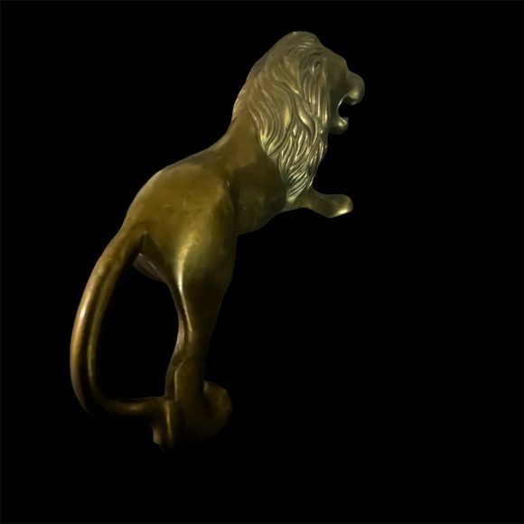 ηξψ Solid Brass Heavy Vintage Roaring Lion King of the Jungle Statue Figurine - Picture 9 of 12